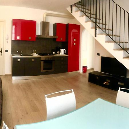 Villa Vinicia, Pool, Jacuzzi, Airco Domaso Exterior foto